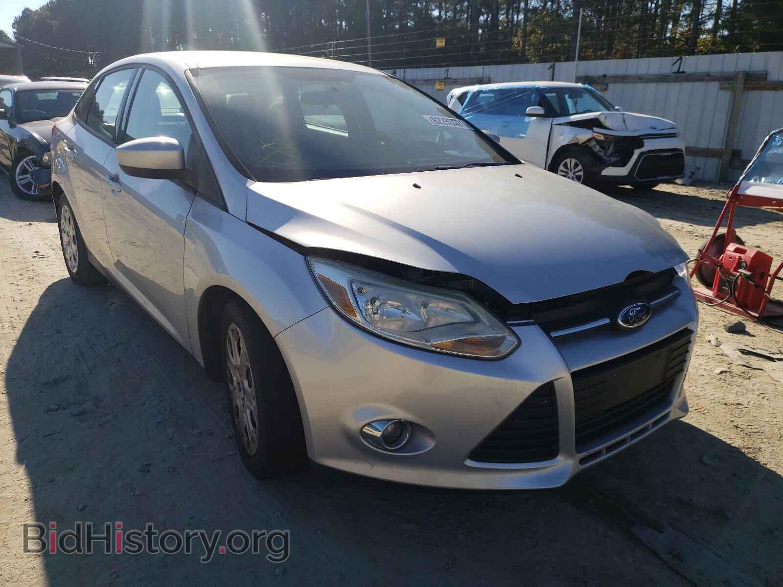 Photo 1FAHP3F29CL201574 - FORD FOCUS 2012