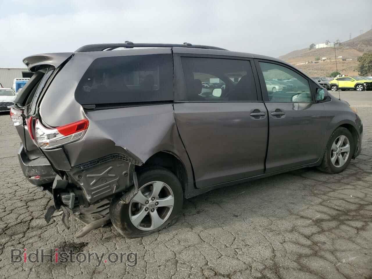 2011 TOYOTA All Models - VIN: 5TDKK3DC3BS175156 - Фото 3