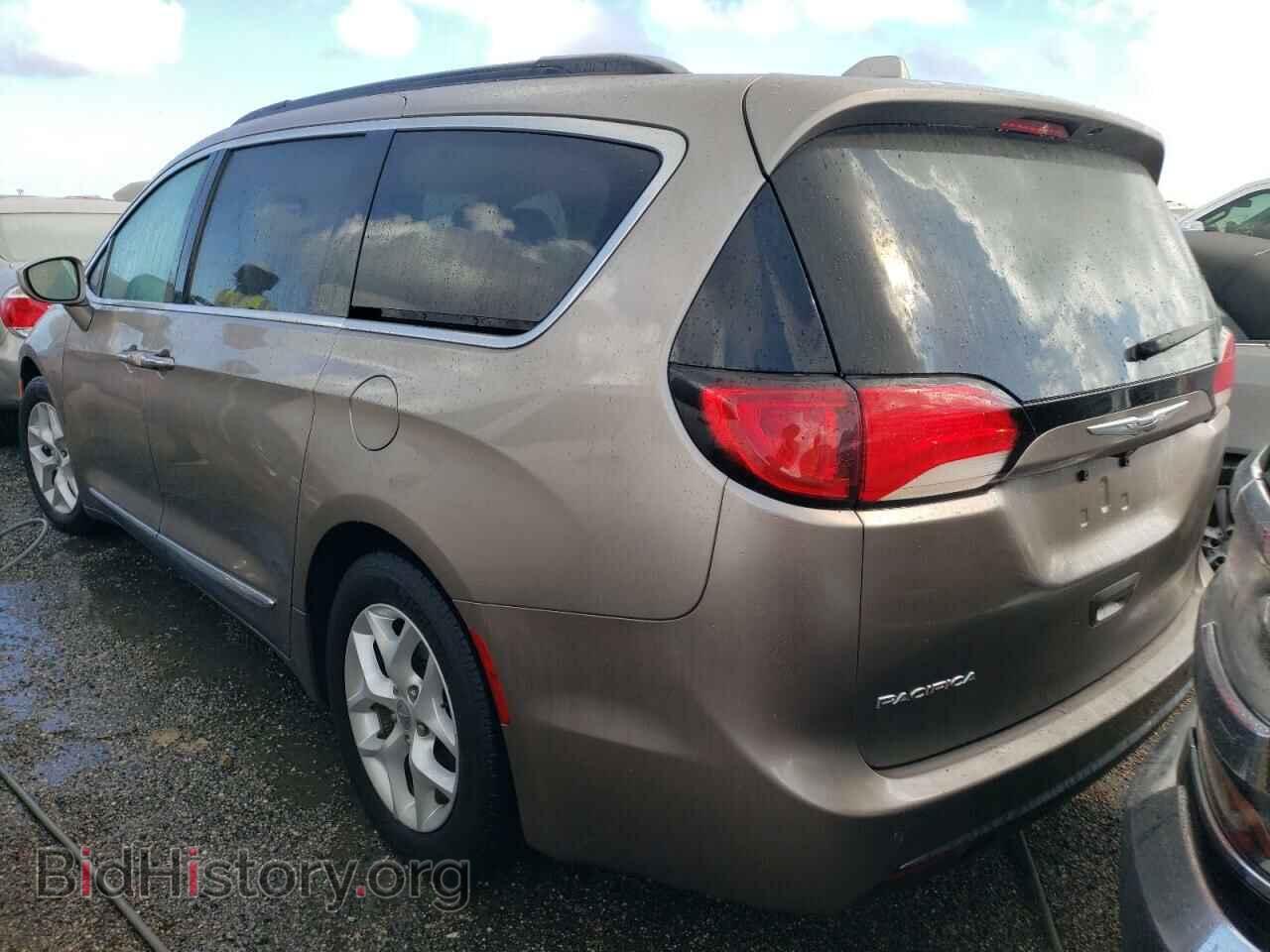 2017 CHRYSLER PACIFICA - VIN: 2C4RC1BG9HR536851 - Фото 3