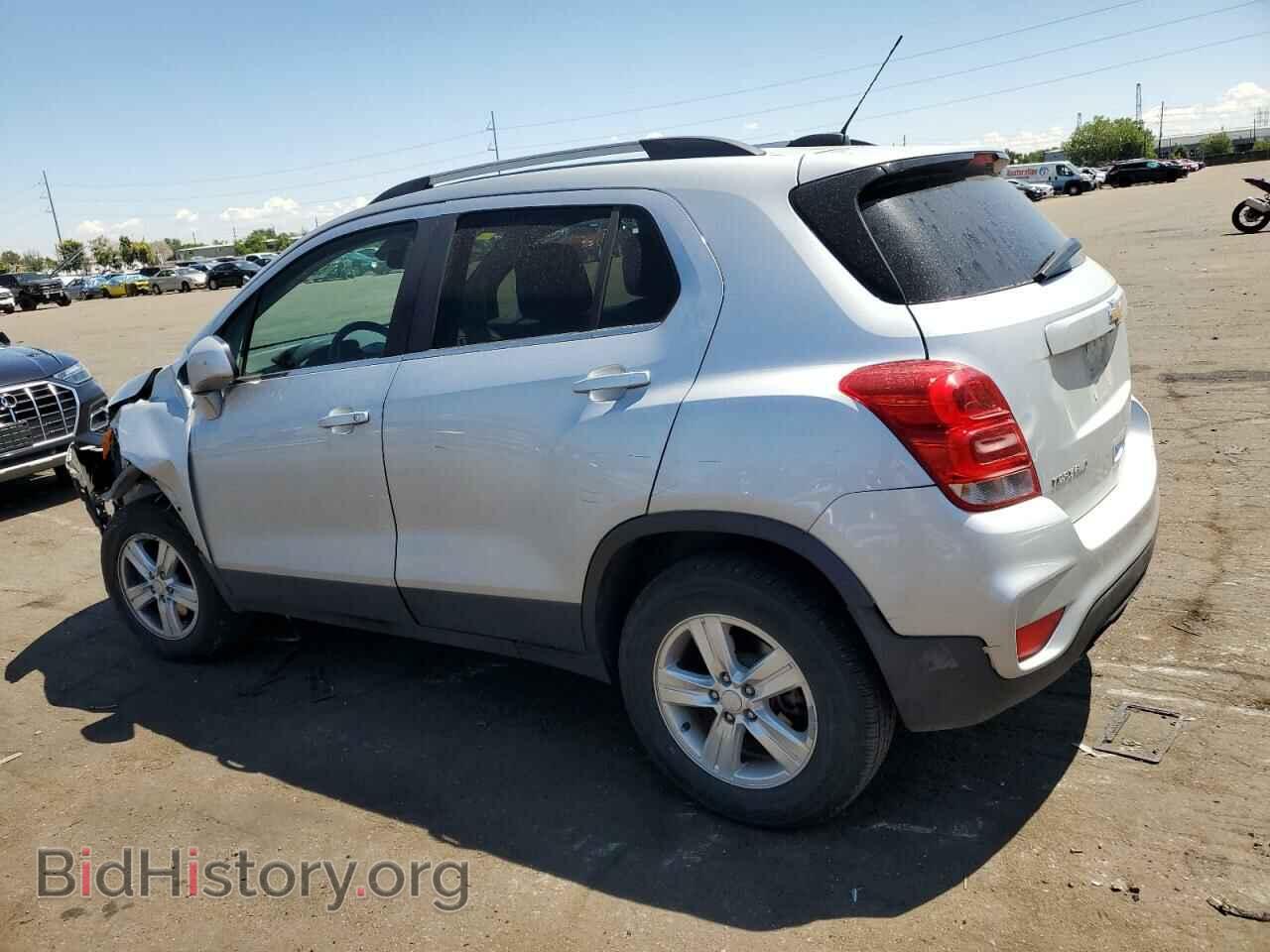2017 CHEVROLET TRAX - VIN: 3GNCJPSB7HL179810 - Фото 2