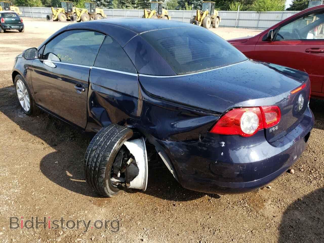 2007 VOLKSWAGEN EOS - VIN: WVWFA71F67V046092 - Фото 2