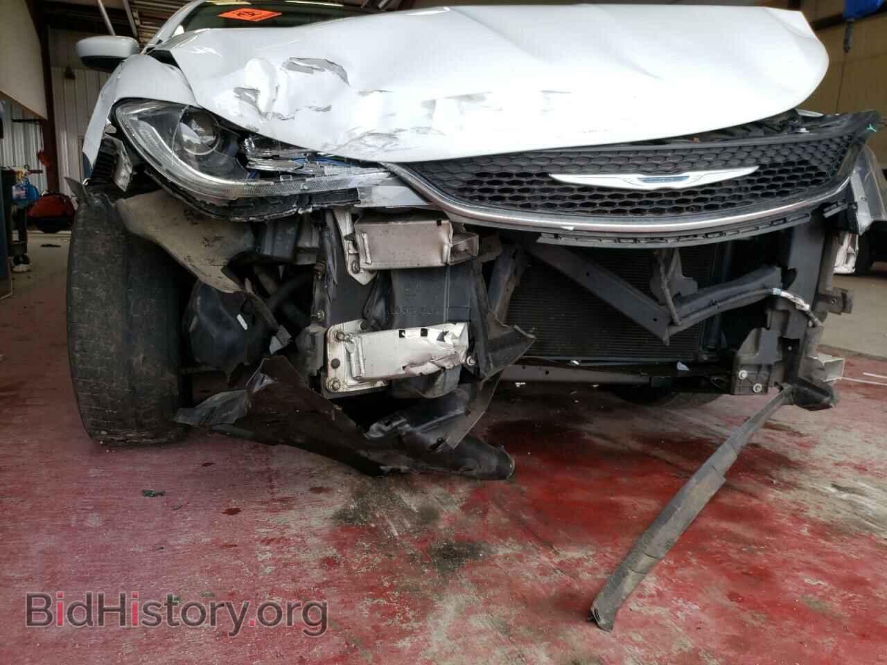 2015 CHRYSLER 200 - VIN: 1C3CCCAB0FN669584 - Фото 9