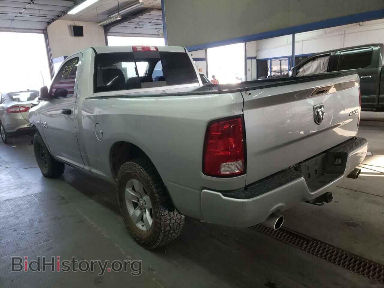 2016 RAM 1500 - VIN: 3C6JR7AT3GG385143 - Фото 3