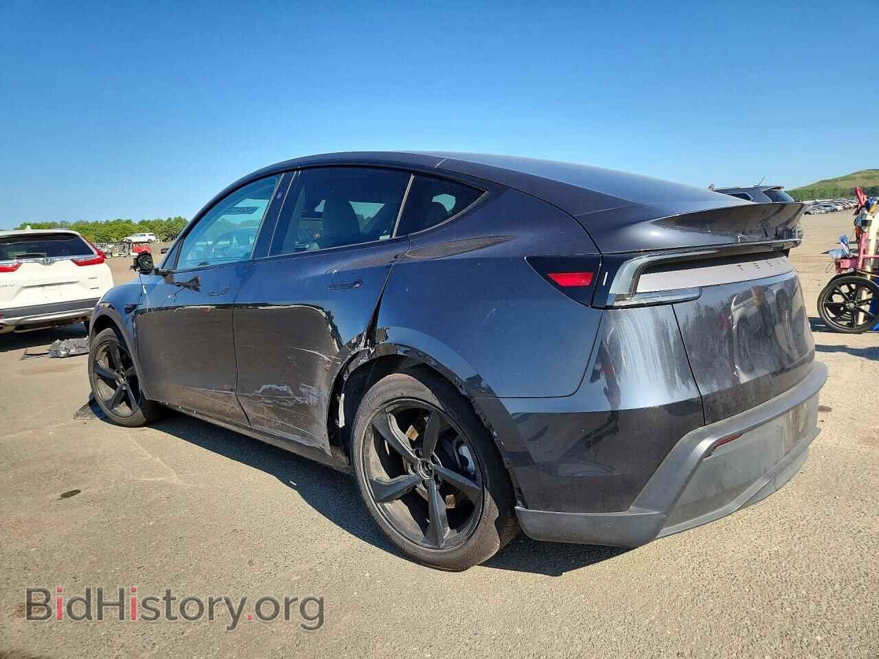 2026 TESLA MODEL Y - VIN: 7SAYGDEE4TF344823 - Photo 2