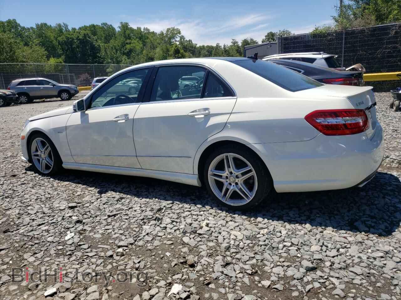 2012 MERCEDES-BENZ E-CLASS - VIN: WDDHF5KB5CA528831 - Фото 2