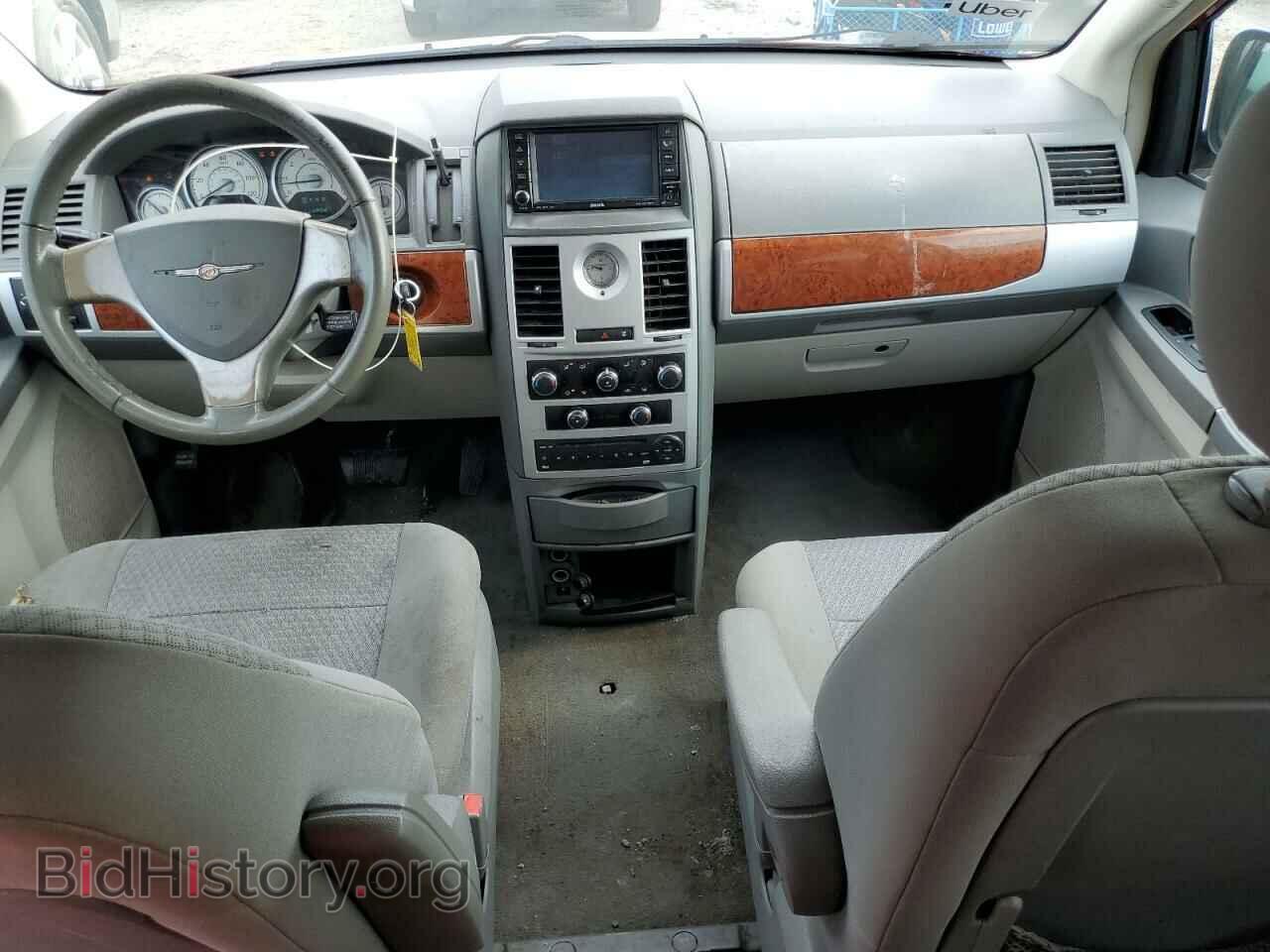 2009 CHRYSLER MINIVAN - VIN: 2A8HR54169R629847 - Фото 8