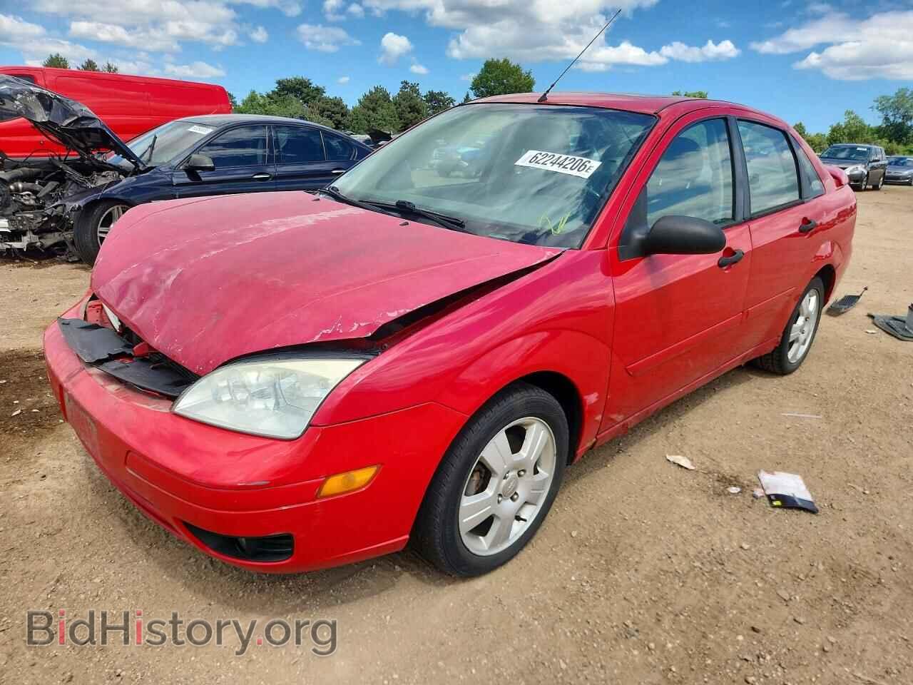Фотография 1FAFP34N75W155328 - FORD FOCUS 2005