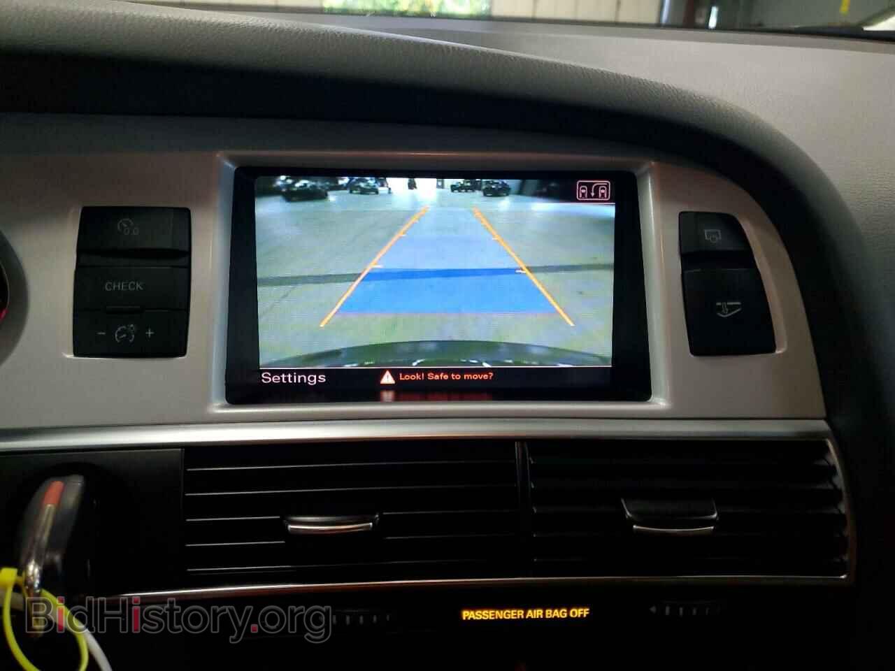 2011 AUDI A6 - VIN: WAUKGAFBXBN063192 - Фото 9