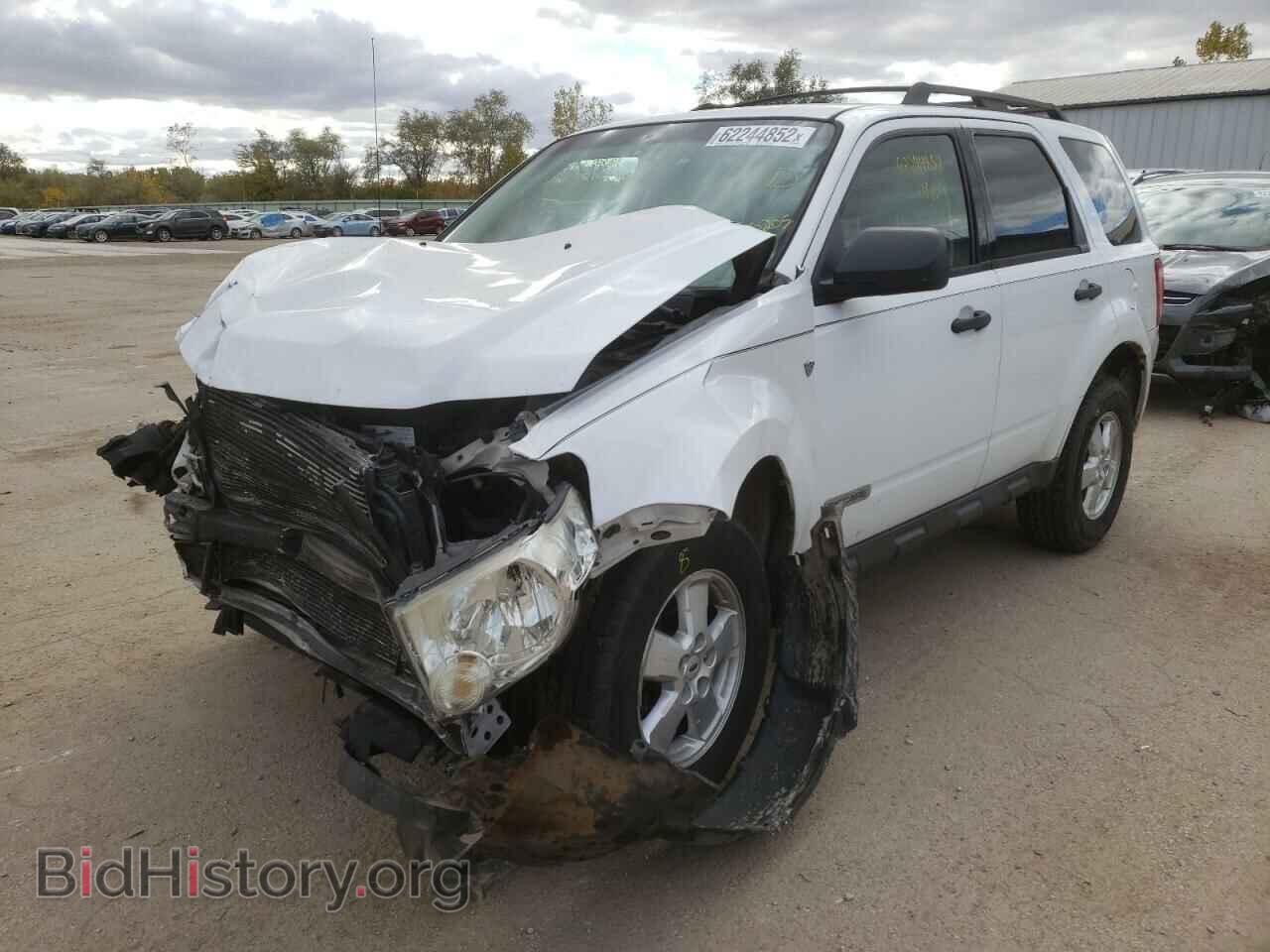 2008 FORD ESCAPE - VIN: 1FMCU93128KD65205 - Фото 2