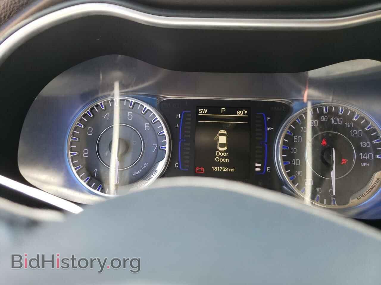 2016 CHRYSLER 200 - VIN: 1C3CCCFB5GN183055 - Photo 9