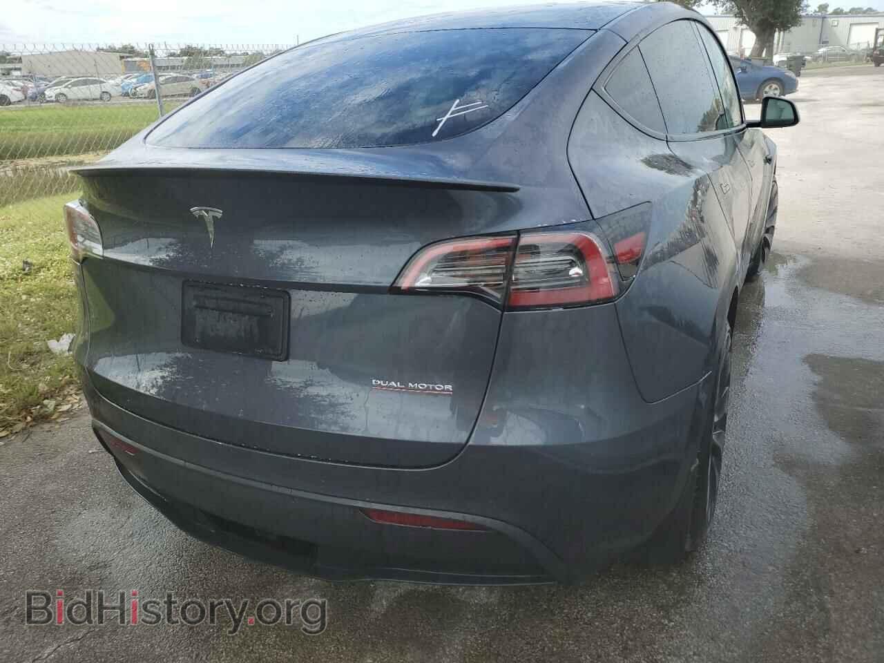 2022 TESLA MODEL Y - VIN: 7SAYGDEF6NF379746 - Фото 4