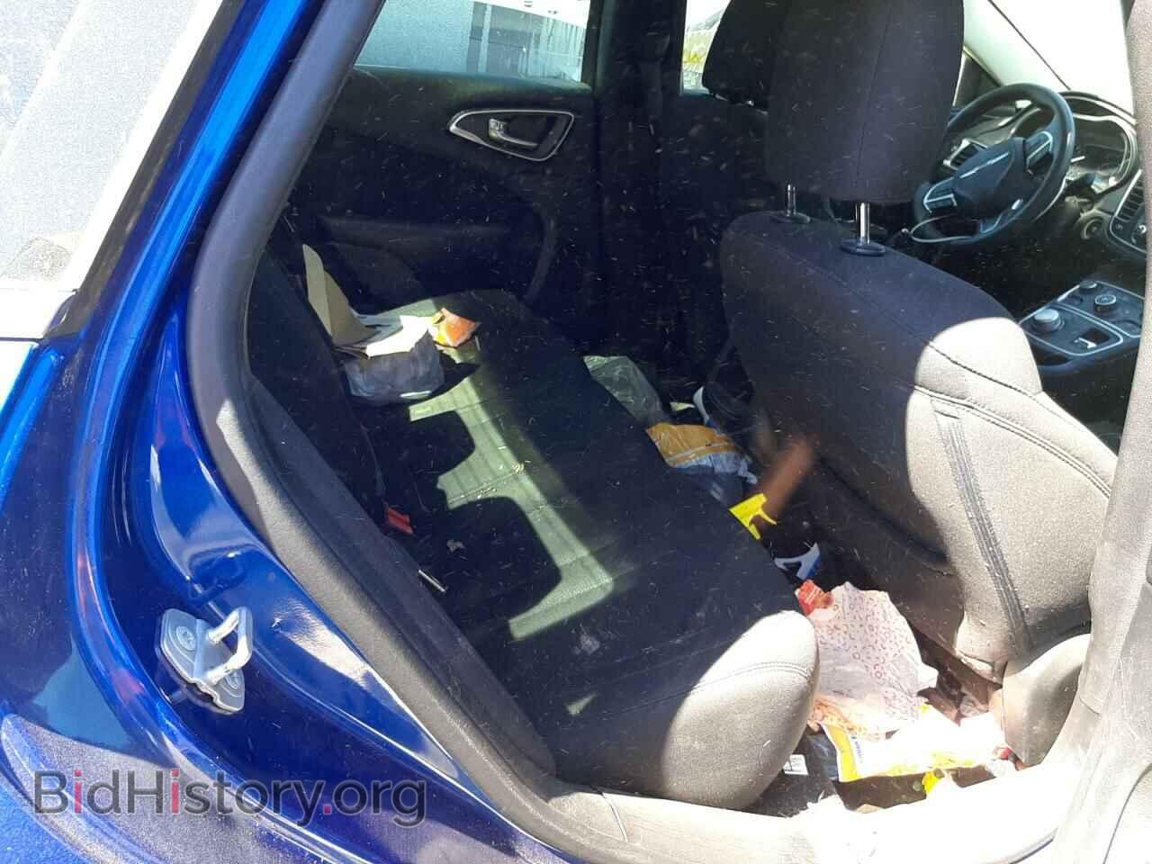 2016 CHRYSLER 200 - VIN: 1C3CCCAB8GN116828 - Фото 6