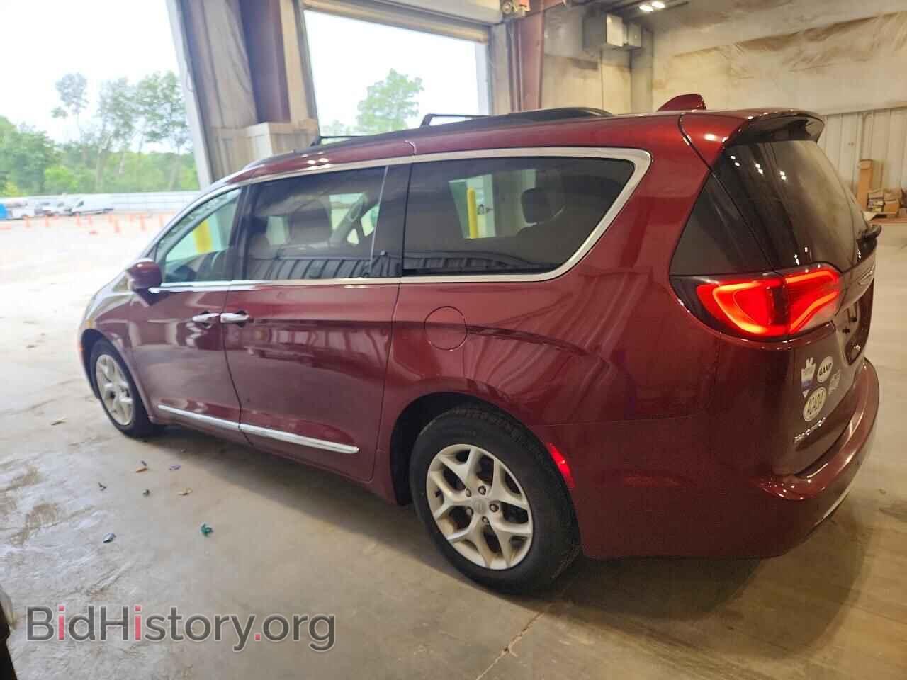 2017 CHRYSLER PACIFICA - VIN: 2C4RC1BG8HR739570 - Photo 2