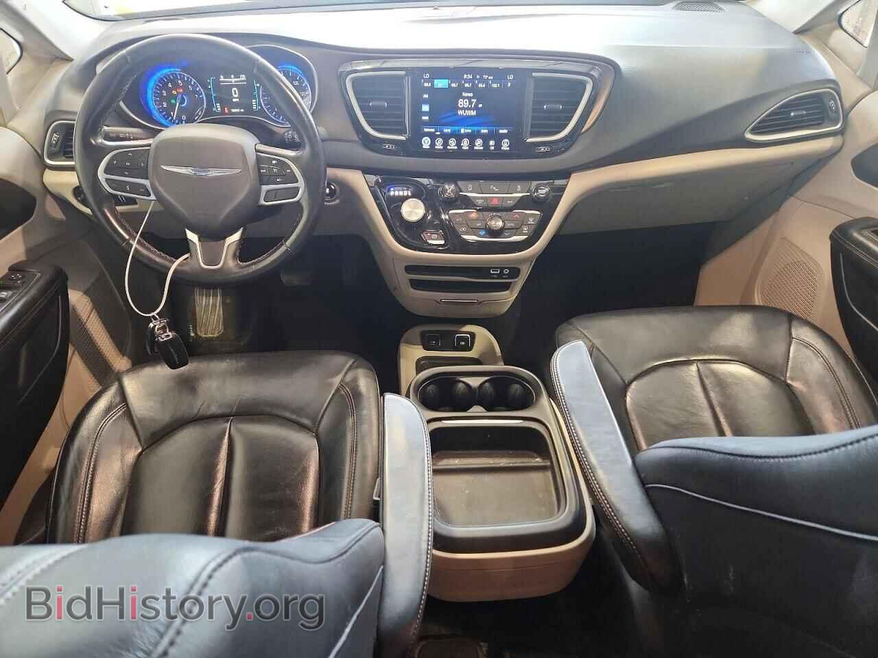 2017 CHRYSLER PACIFICA - VIN: 2C4RC1BG8HR739570 - Photo 8