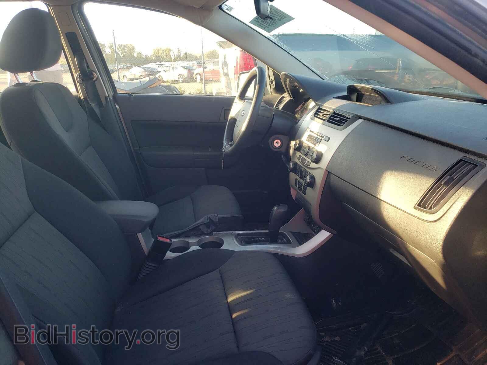 2008 FORD FOCUS - VIN: 1FAHP35N98W126702 - Фото 5