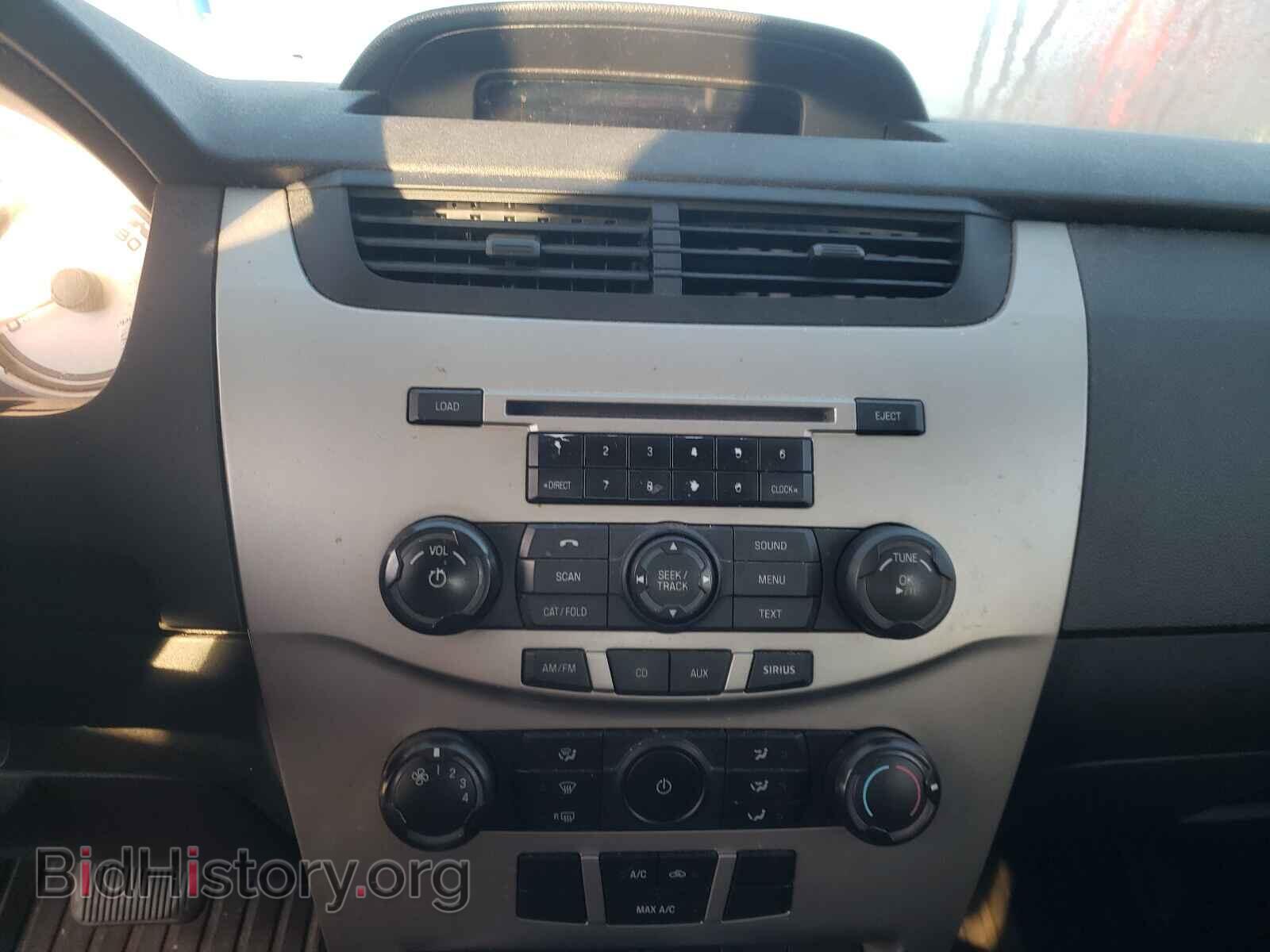 2008 FORD FOCUS - VIN: 1FAHP35N98W126702 - Фото 9