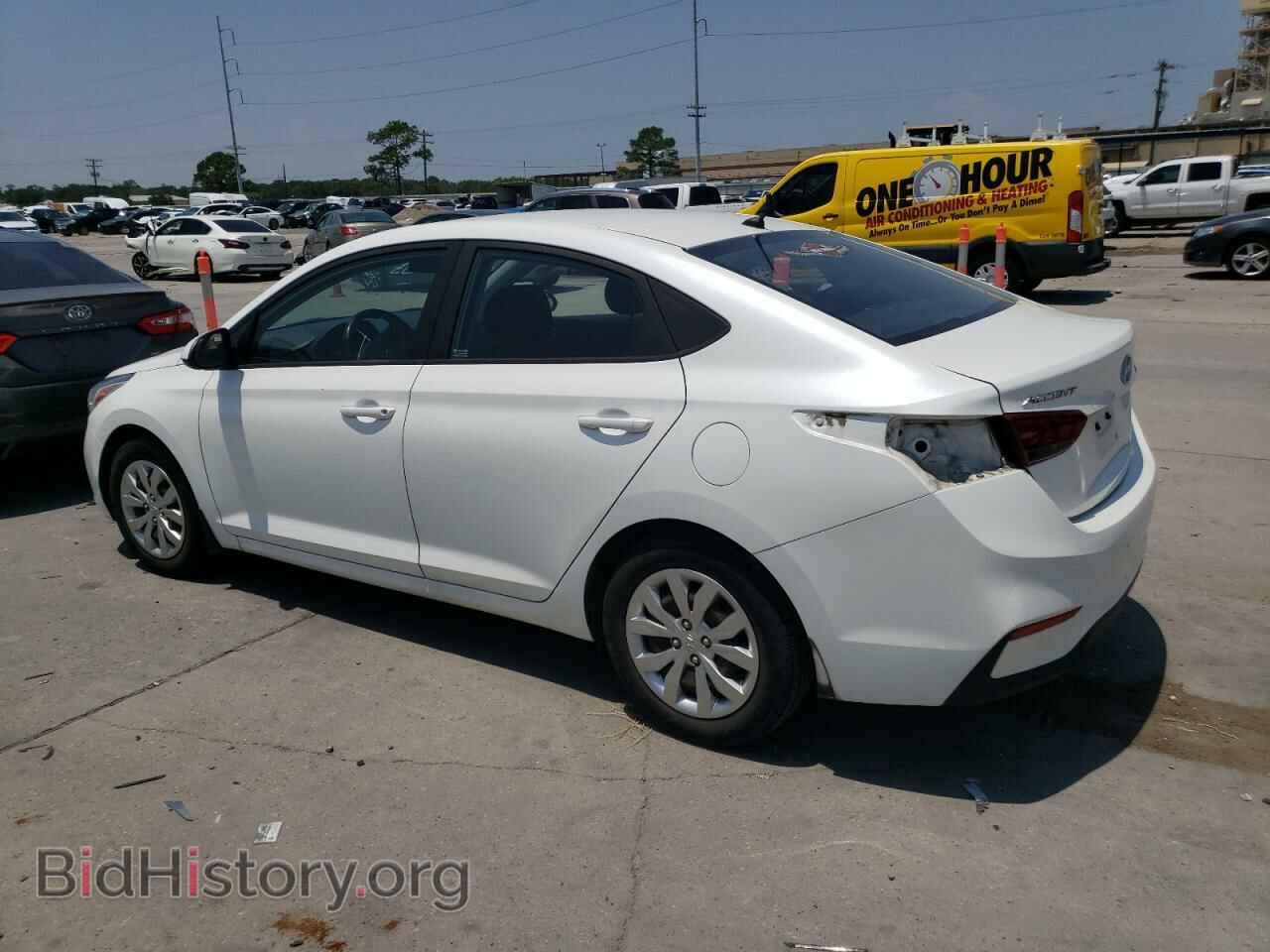 2018 HYUNDAI ACCENT - VIN: 3KPC24A38JE021758 - Фото 2