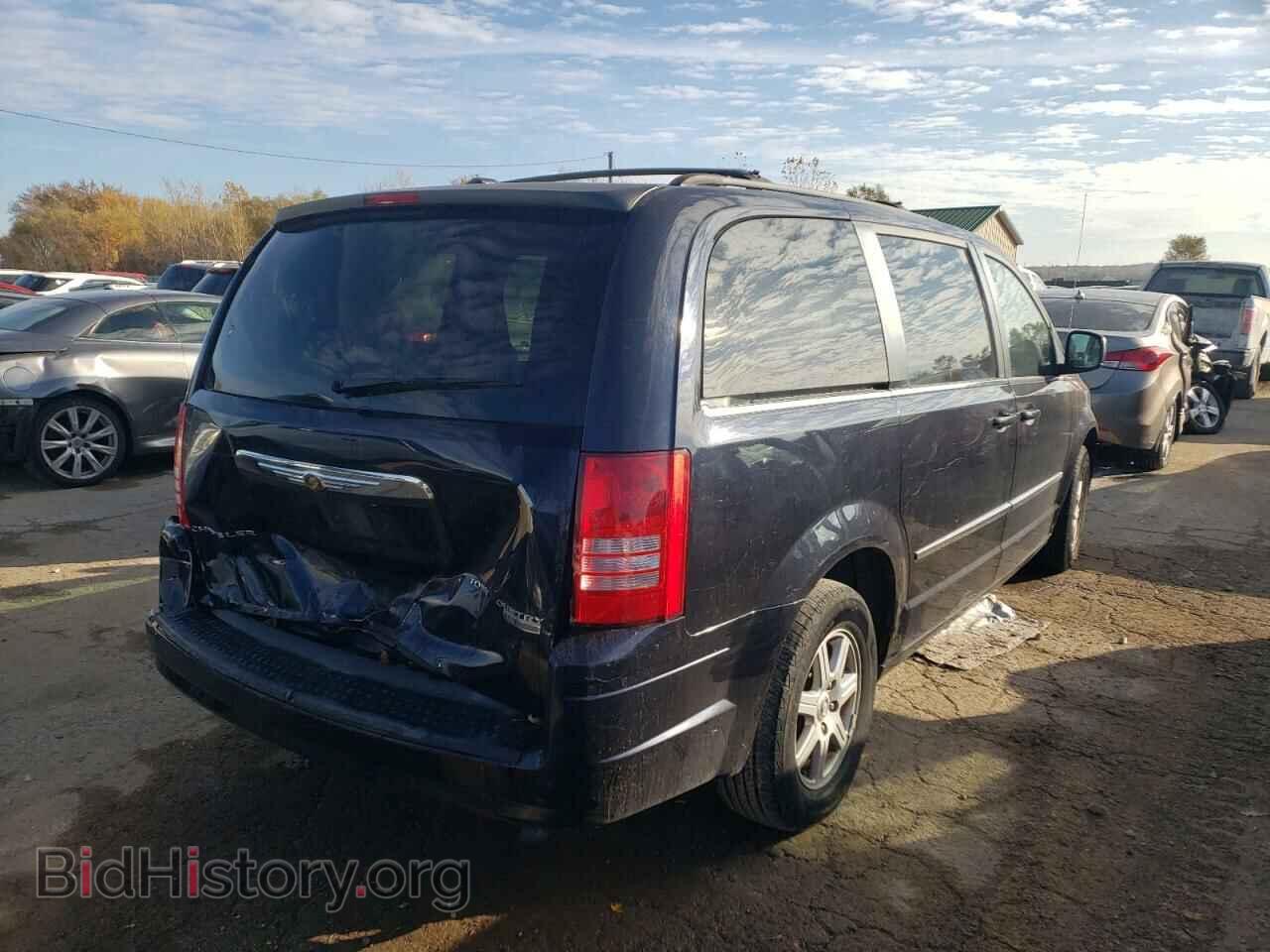 2010 CHRYSLER MINIVAN - VIN: 2A4RR5D12AR167006 - Фото 4
