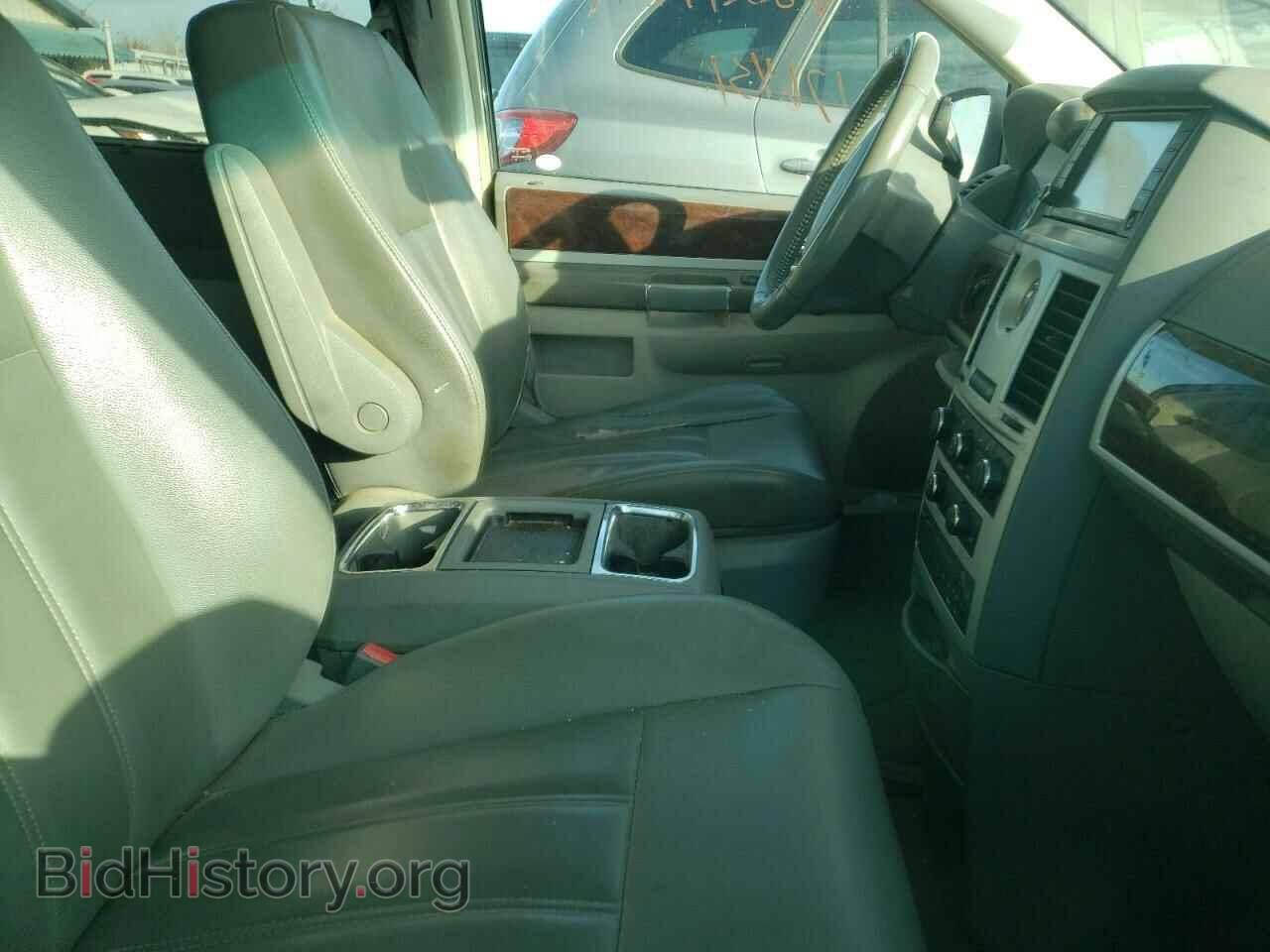 2010 CHRYSLER MINIVAN - VIN: 2A4RR5D12AR167006 - Фото 5