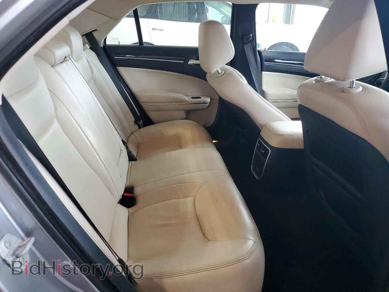 2015 CHRYSLER 300 - VIN: 2C3CCAAG8FH735887 - Фото 10