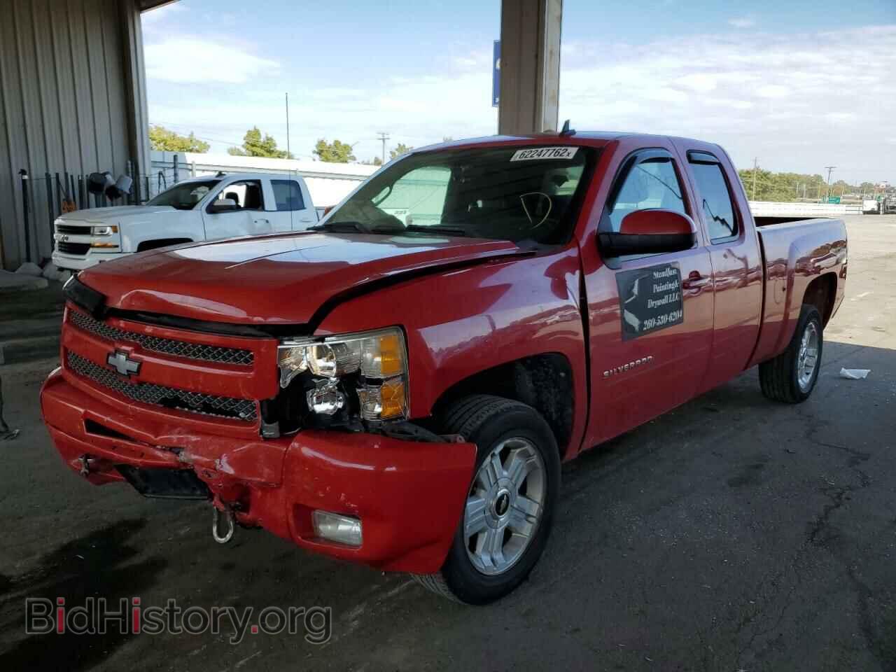 2011 CHEVROLET SILVERADO - VIN: 1GCRKSE39BZ429488 - Фото 2