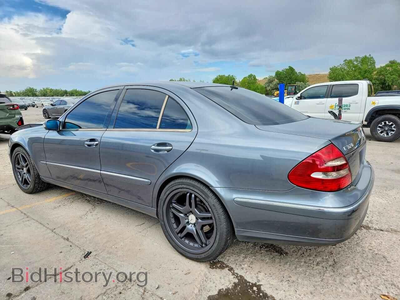 2005 MERCEDES-BENZ E-CLASS - VIN: WDBUF26J05A792842 - Фото 2