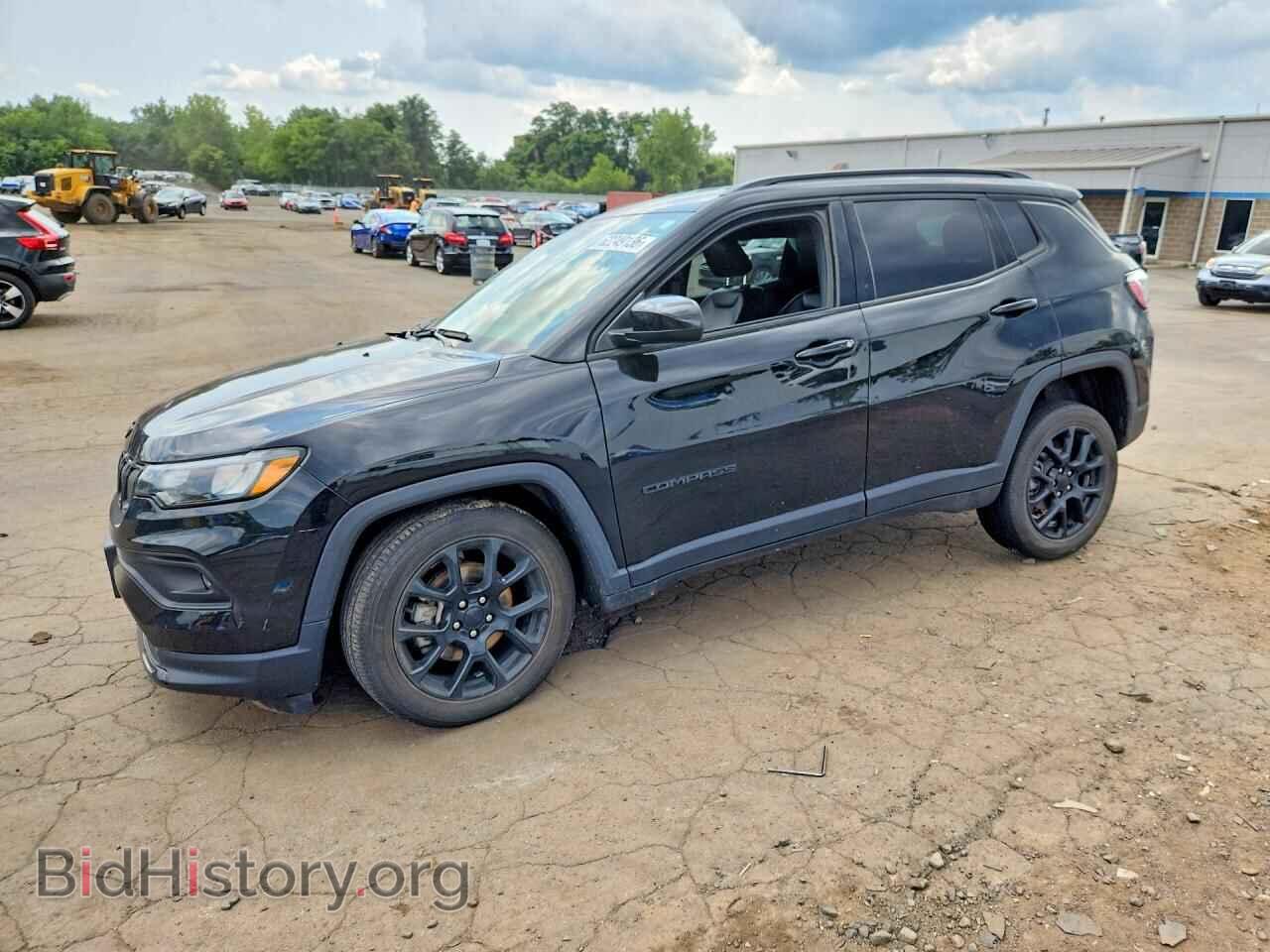 Photo 3C4NJDBB0NT201352 - JEEP COMPASS 2022