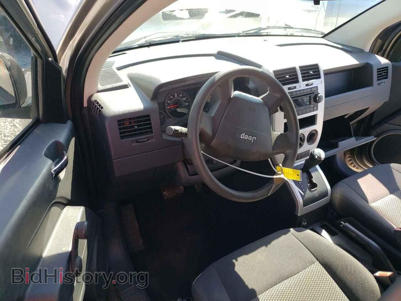 2008 JEEP COMPASS - VIN: 1J8FT47W58D744418 - Фото 9