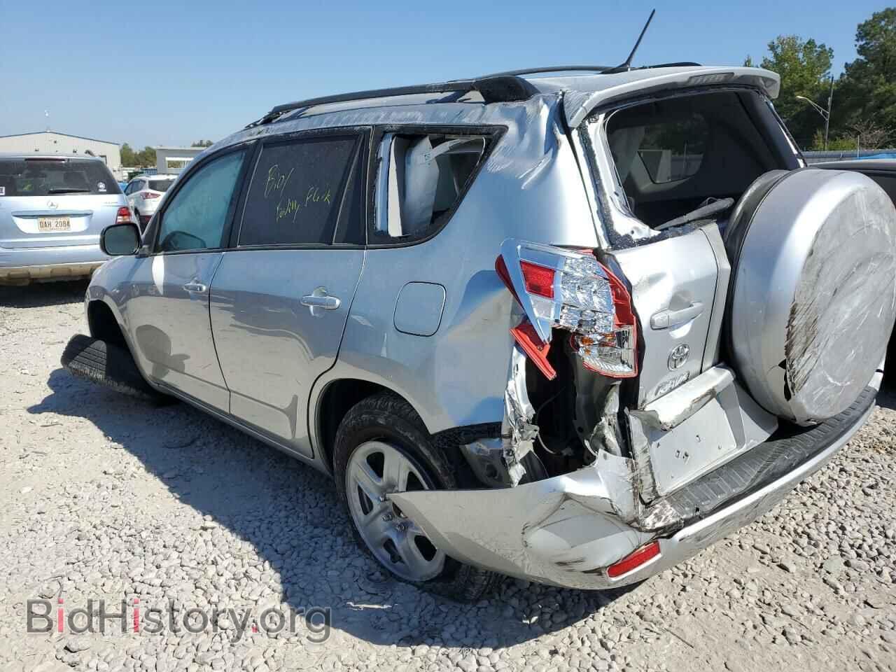 2011 TOYOTA RAV4 - VIN: 2T3BF4DV6BW121649 - Фото 3