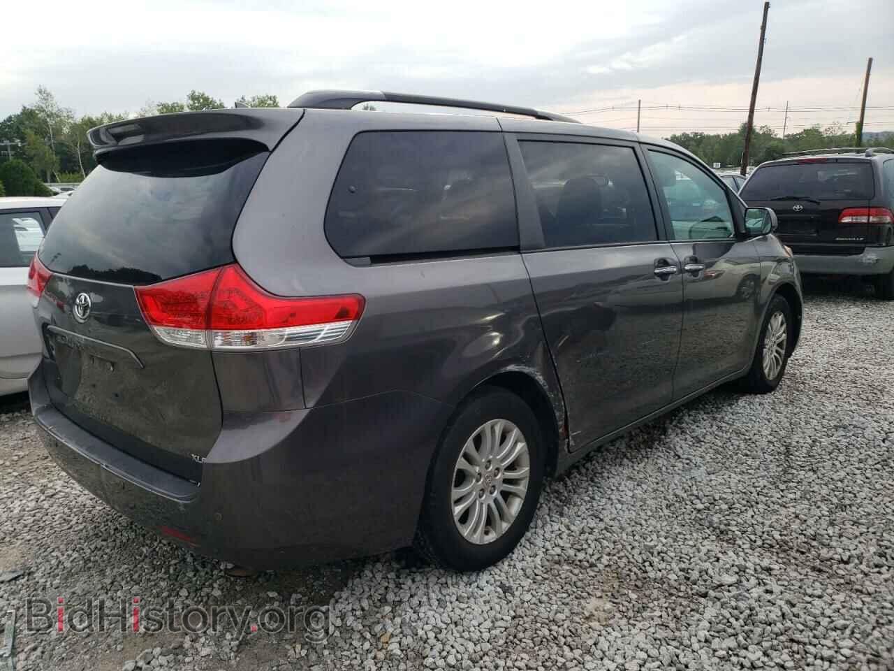 2012 TOYOTA All Models - VIN: 5TDYK3DC1CS201247 - Photo 3
