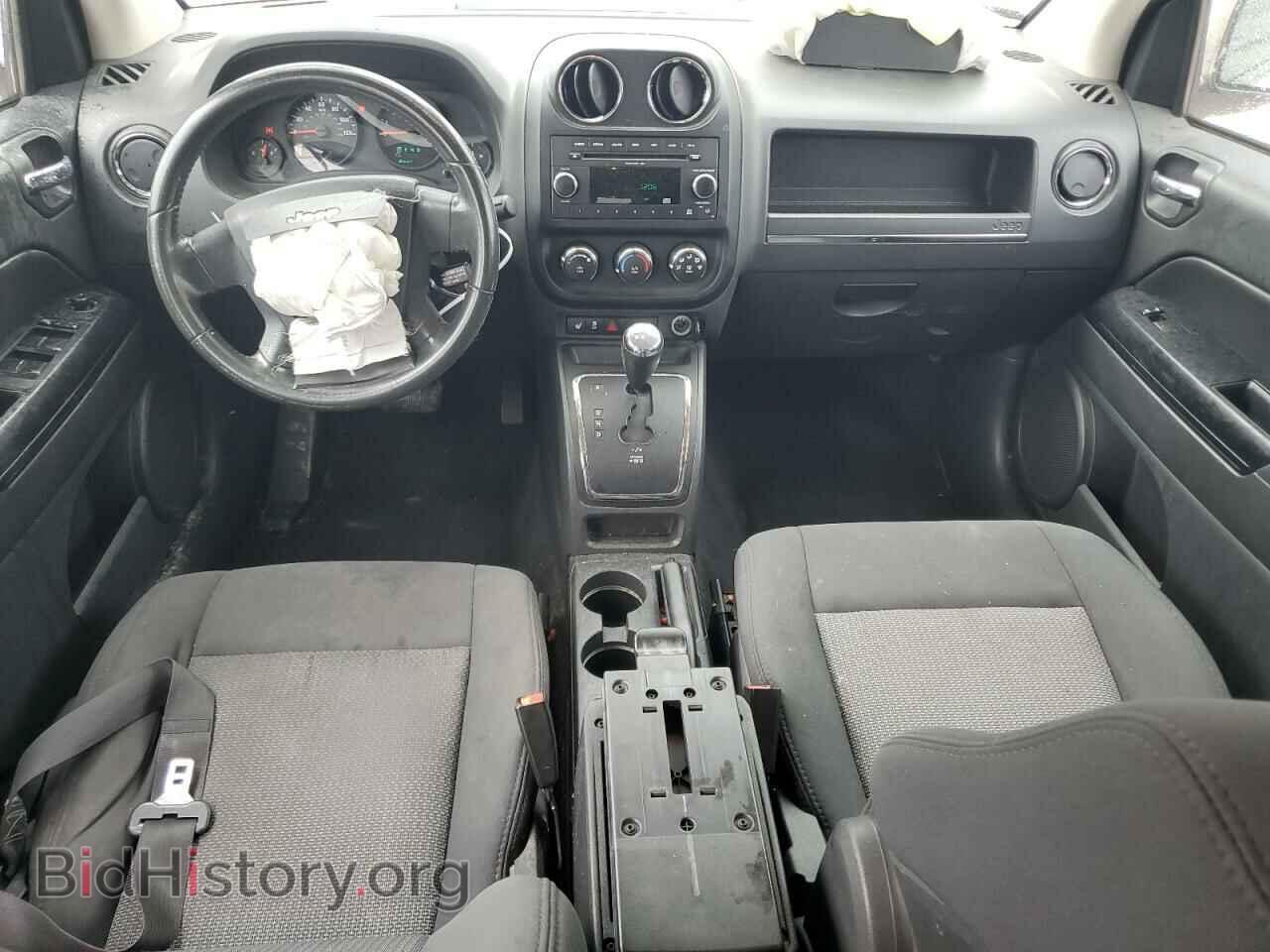 2010 JEEP COMPASS - VIN: 1J4NT1FA3AD620994 - Фото 8