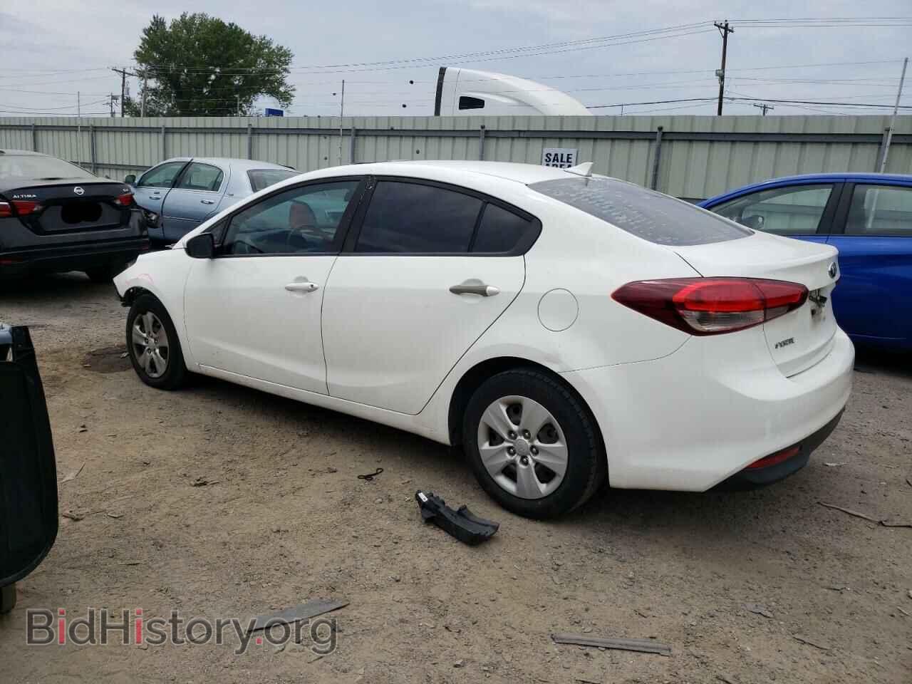 2017 KIA FORTE - VIN: 3KPFK4A75HE043629 - Фото 2
