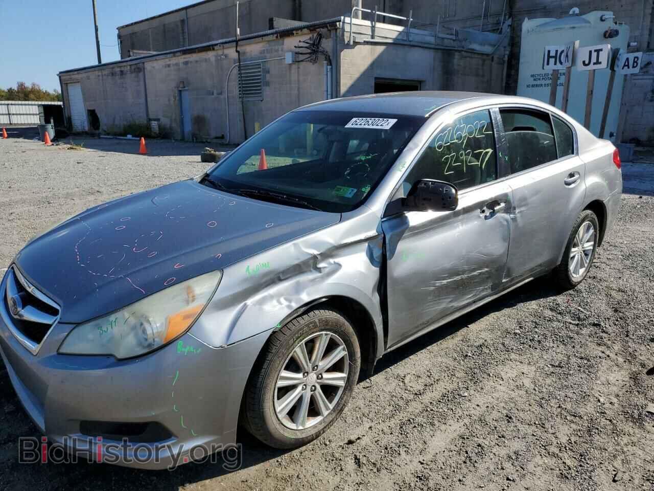 2011 SUBARU LEGACY - VIN: 4S3BMBC67B3223100 - Фото 9