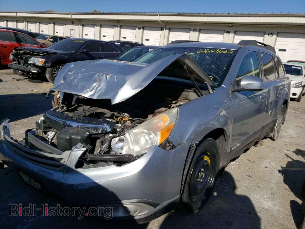 2012 SUBARU OUTBACK - VIN: 4S4BRCCC4C3241807 - Photo 2