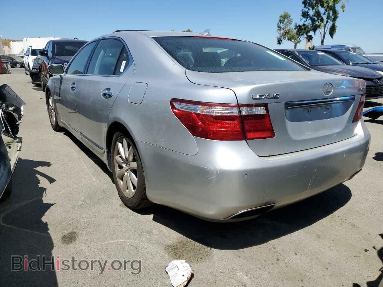 2007 LEXUS LS460 - VIN: JTHGL46F375020215 - Фото 2