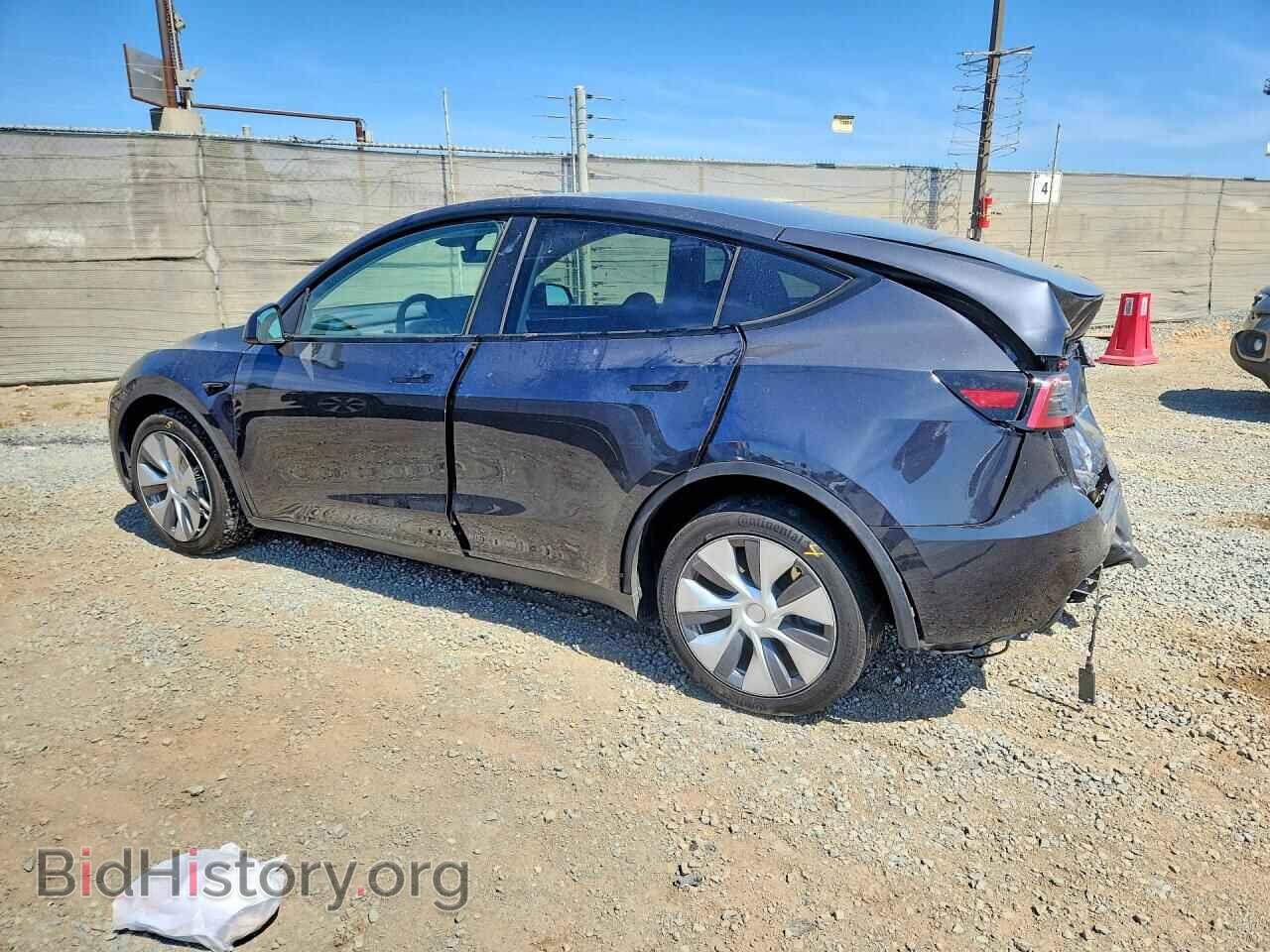 2024 TESLA MODEL Y - VIN: 7SAYGDEE3RF081569 - Photo 2