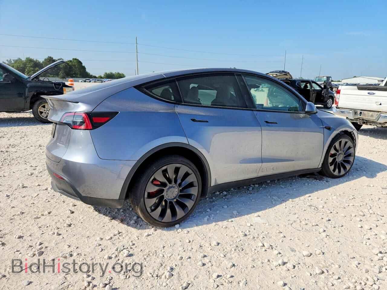2025 TESLA MODEL Y - VIN: 7SAYGDEF9SA351948 - Фото 3