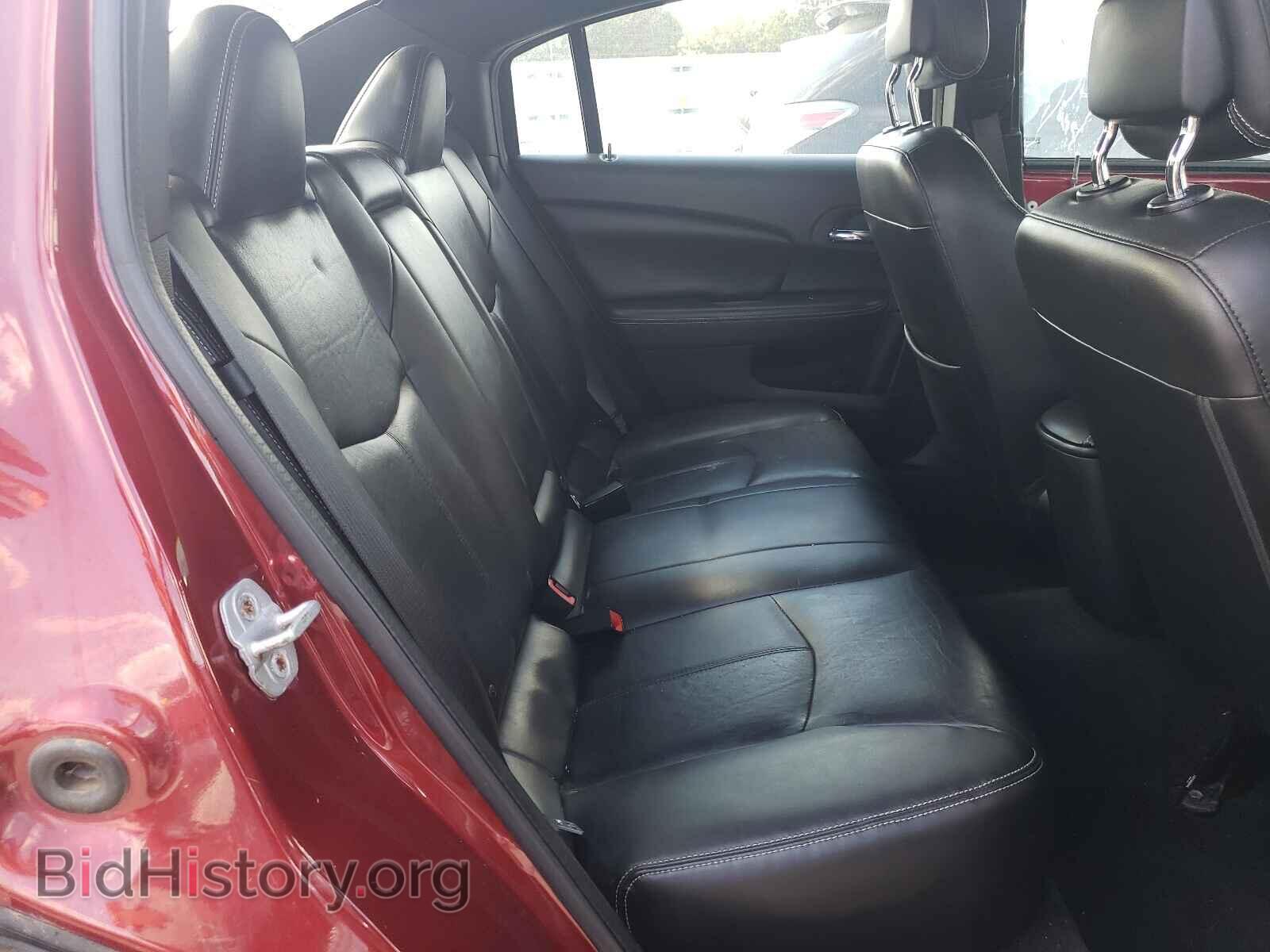 2011 CHRYSLER 200 - VIN: 1C3BC2FB2BN595576 - Фото 6