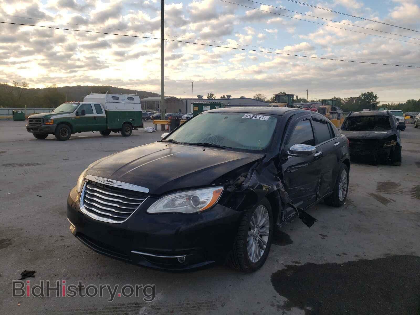 2012 CHRYSLER 200 - VIN: 1C3CCBCG7CN122195 - Photo 2