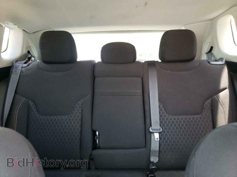 2017 Jeep COMPASS (VIN 3C4NJDAB2HT656466) — фото 10 из 14
