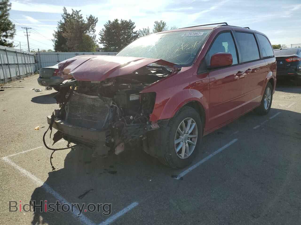 2013 DODGE CARAVAN - VIN: 2C4RDGCG1DR685568 - Фото 2