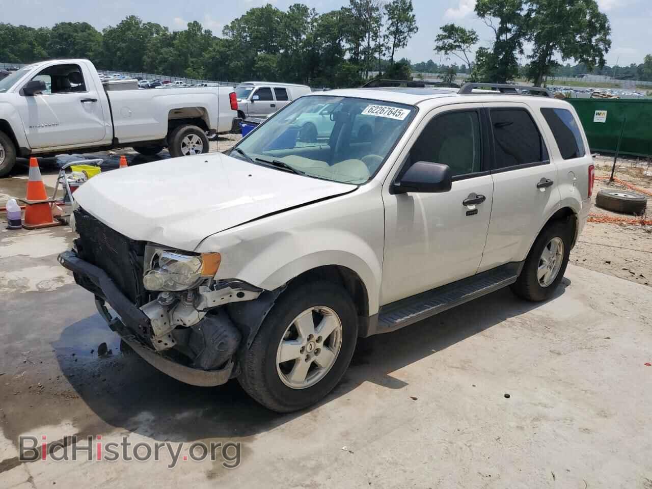 Фотография 1FMCU0D72CKA20084 - FORD ESCAPE 2012