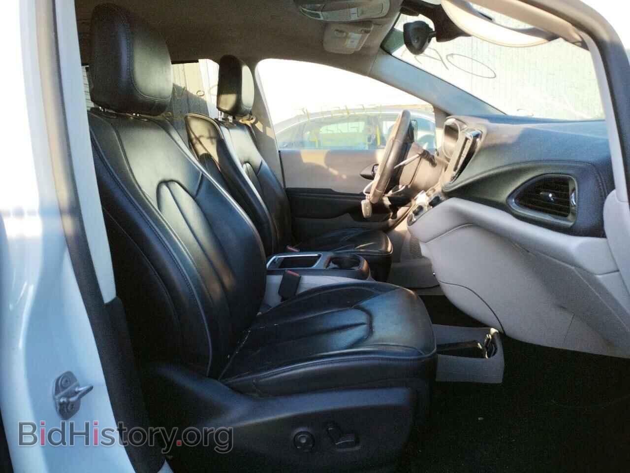 2017 CHRYSLER PACIFICA - VIN: 2C4RC1GG7HR734014 - Фото 5