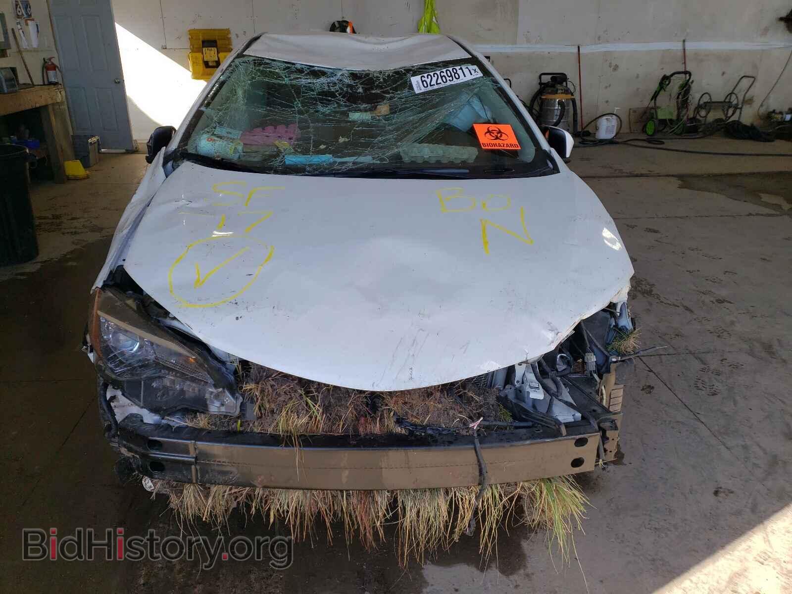 2017 TOYOTA COROLLA - VIN: 5YFBURHE3HP700565 - Фото 9
