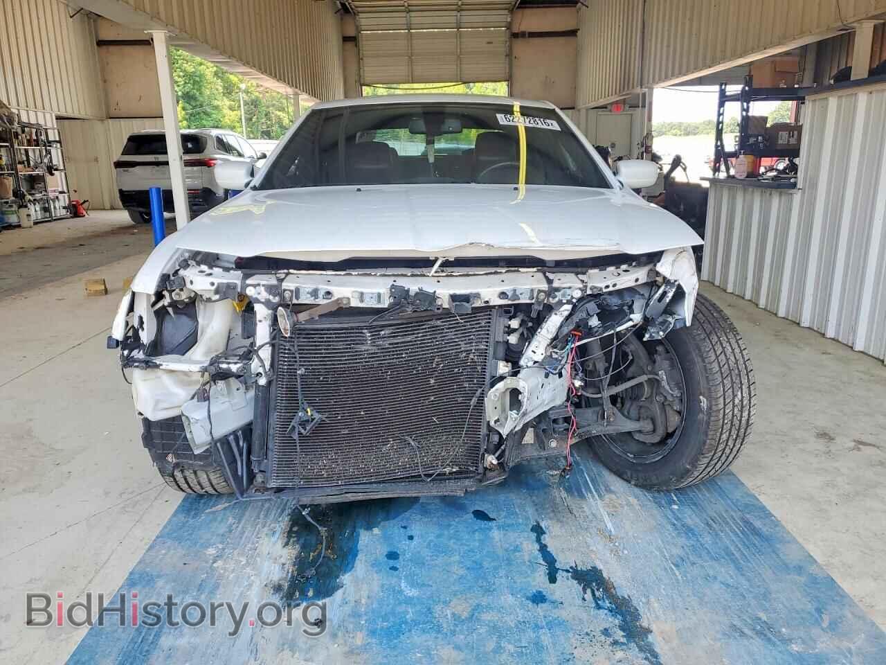 2017 CHRYSLER 300 - VIN: 2C3CCAGG2HH529961 - Photo 5