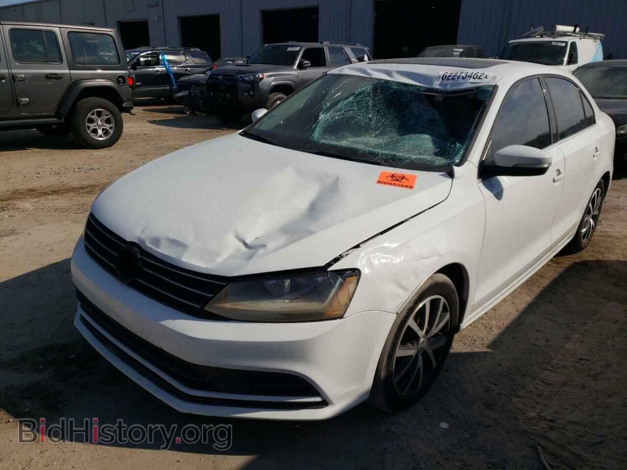 2017 VOLKSWAGEN JETTA - VIN: 3VWDB7AJ9HM242108 - Фото 2