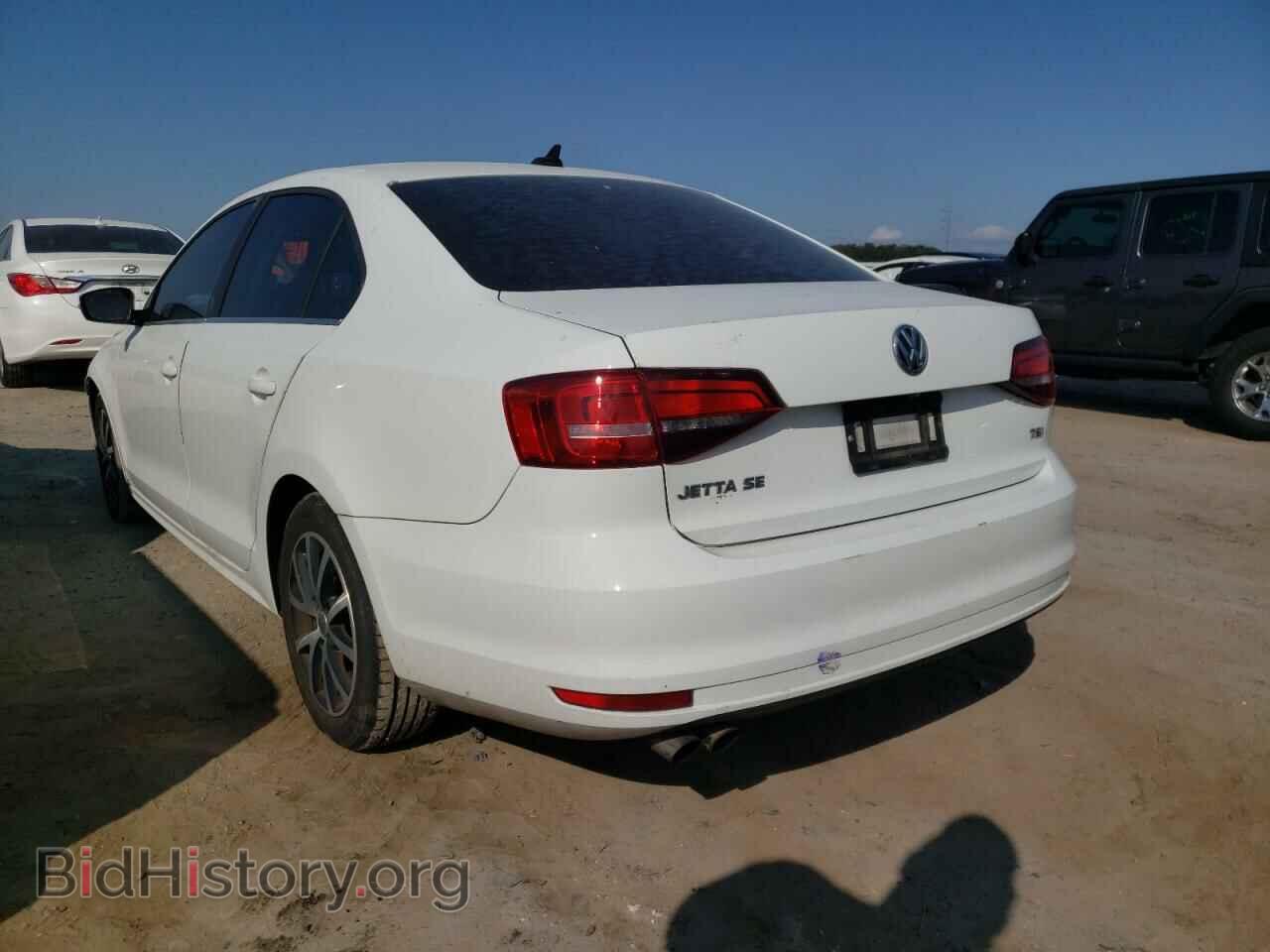 2017 VOLKSWAGEN JETTA - VIN: 3VWDB7AJ9HM242108 - Фото 3