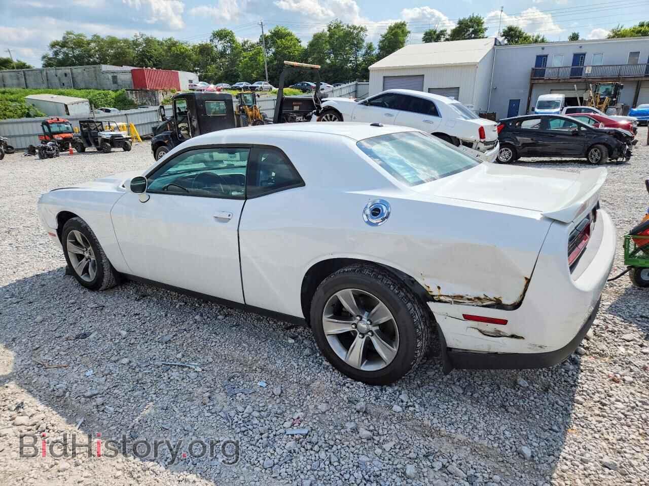 2019 DODGE CHALLENGER - VIN: 2C3CDZAG9KH632323 - Photo 2