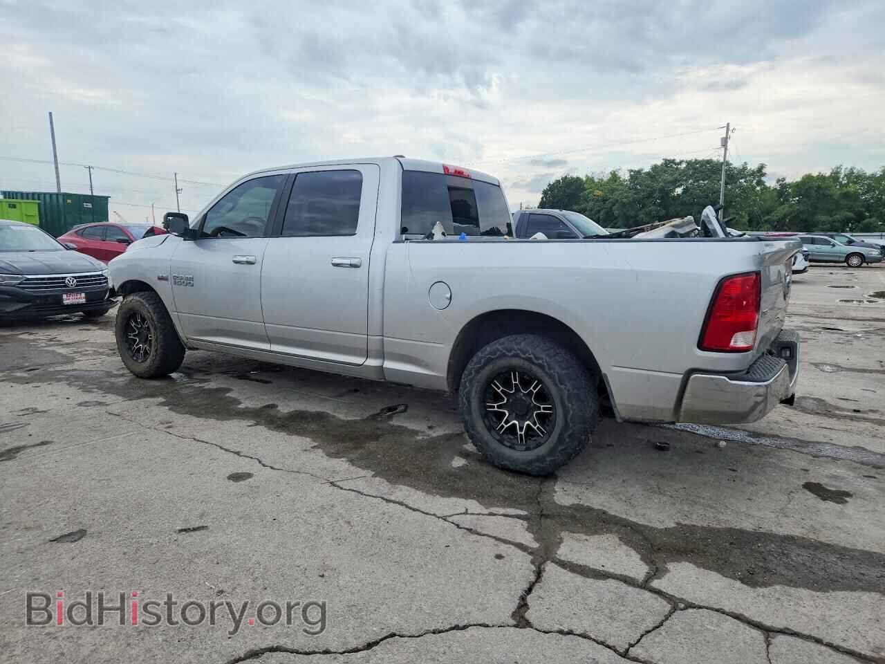 2017 RAM 1500 - VIN: 1C6RR6TT5HS569889 - Photo 2
