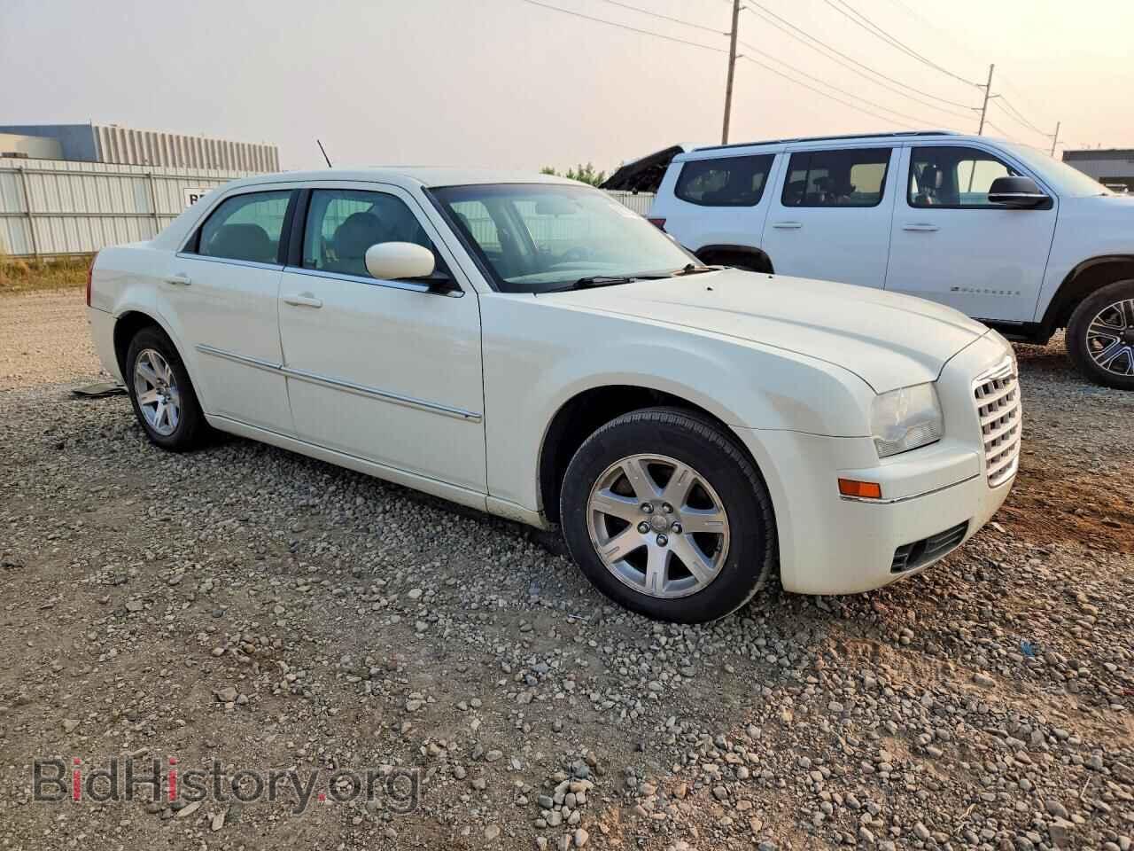 2008 CHRYSLER 300 - VIN: 2C3KA53G68H131716 - Photo 4